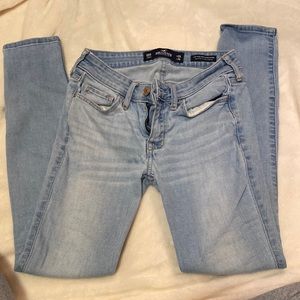 Hollister crop super skinny jeans